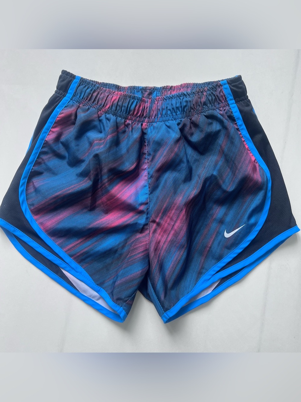 Nike Dri-FIT running shorts with blue and magenta abstract splash Size XS